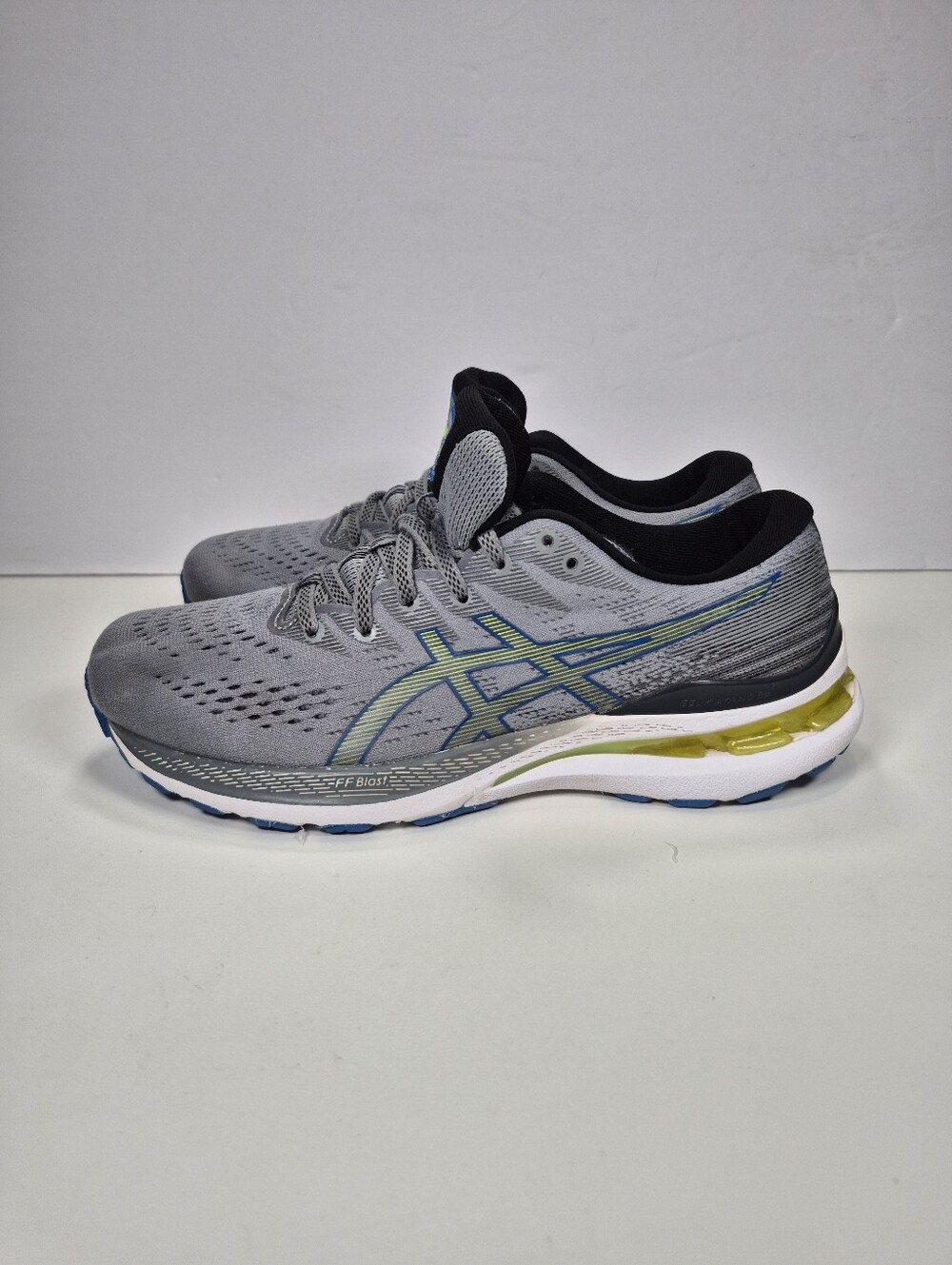 Asics Gel - Kayano 28 Men's Size 7 Grey Sneakers - 1011B189